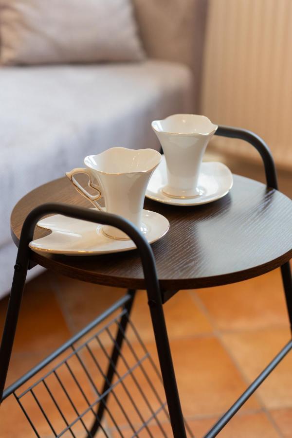 Cozy Apartment With Parking In Warsaw Ursus By Noclegi Renters Eksteriør bilde