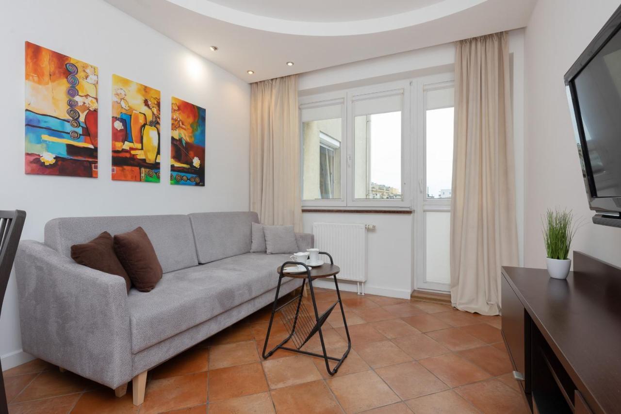 Cozy Apartment With Parking In Warsaw Ursus By Noclegi Renters Eksteriør bilde