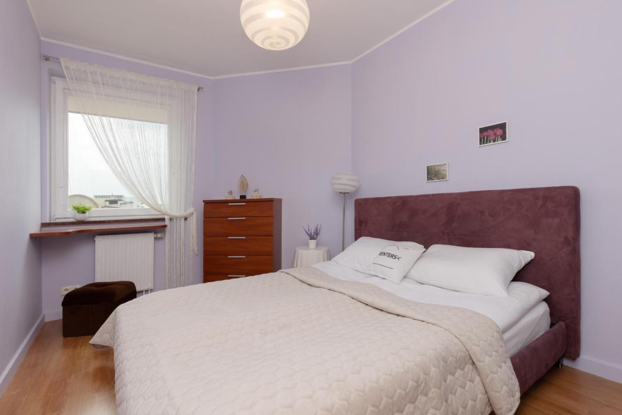 Cozy Apartment With Parking In Warsaw Ursus By Noclegi Renters Eksteriør bilde