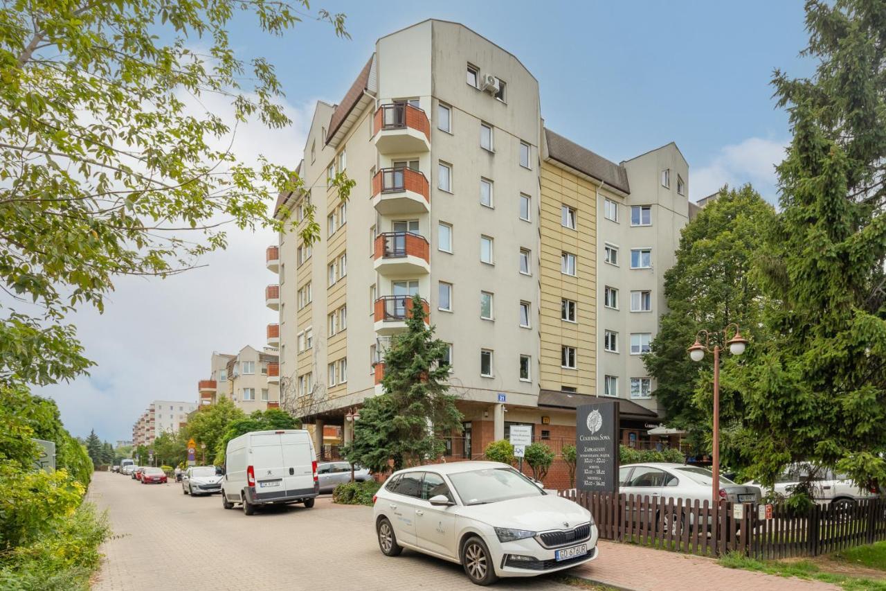 Cozy Apartment With Parking In Warsaw Ursus By Noclegi Renters Eksteriør bilde